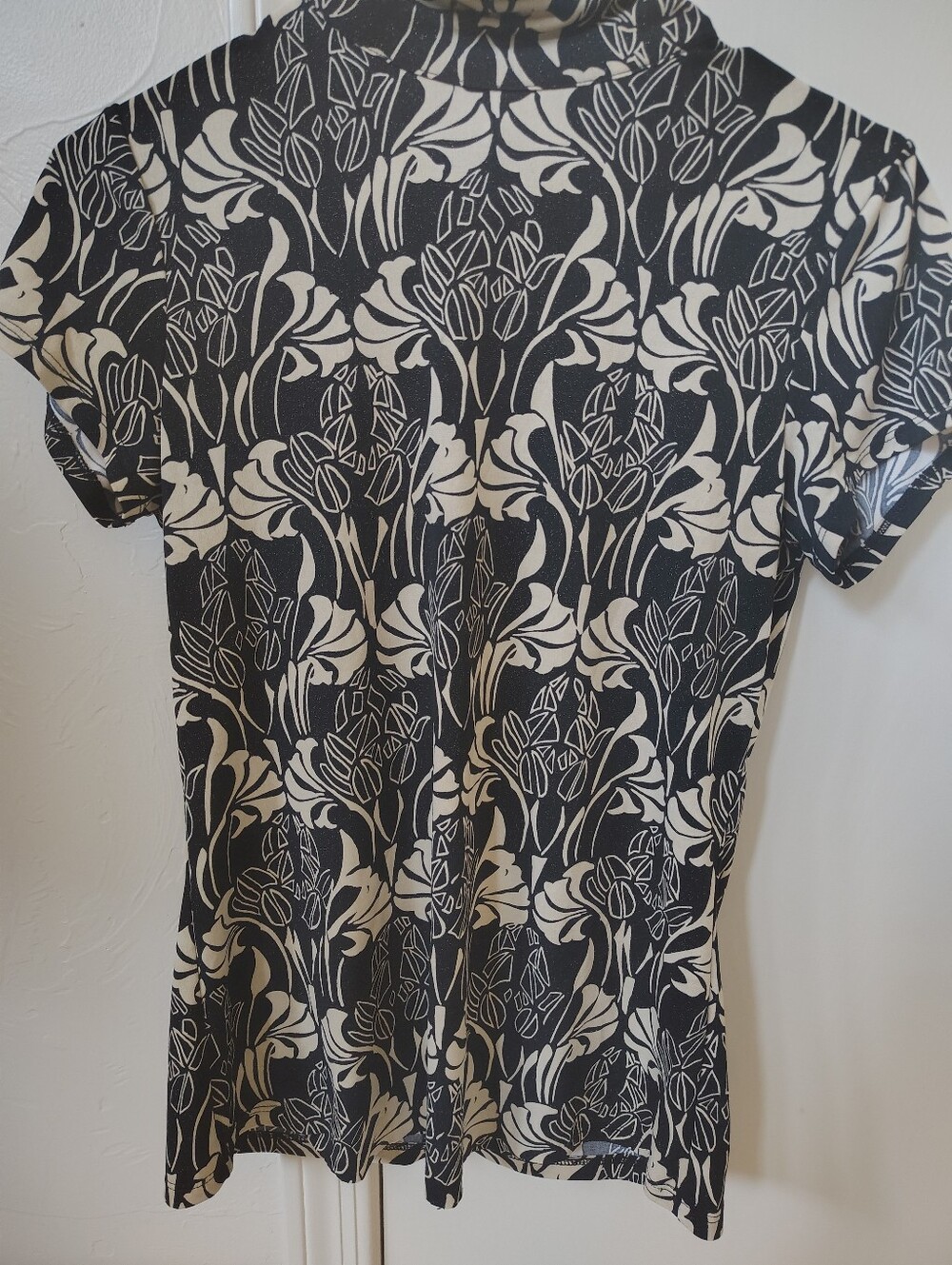 Alfani Women's S Black Beige Floral Ruffle Sleeve Knit Stretch Blouse